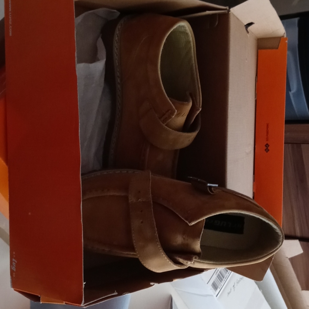 Tan lugz